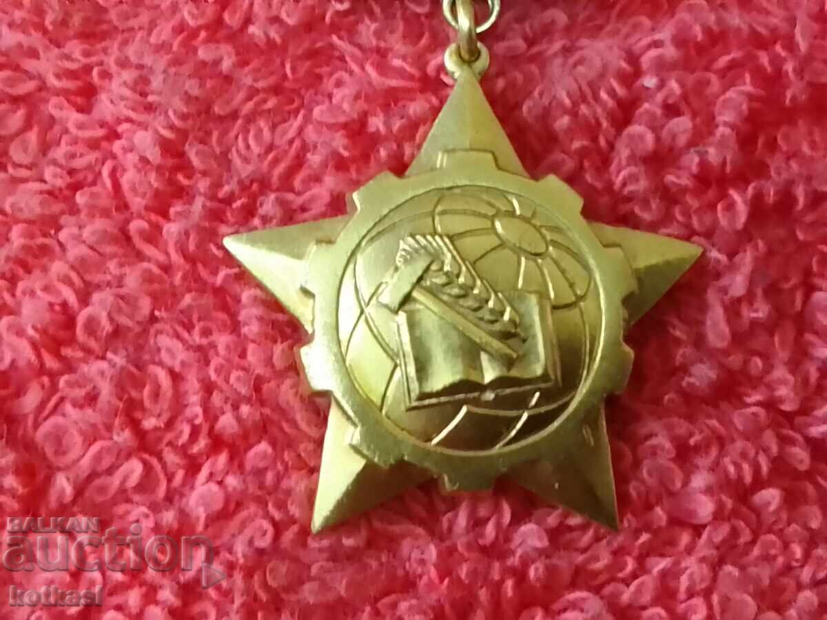 Delivery of Old Badge bearer CS Badge of the BPS excellent