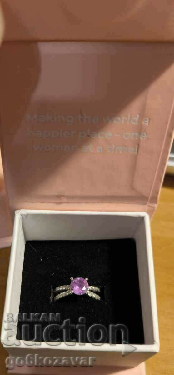 Сребърен пръстен Достойнство нов ! Сребро 0,925s с цена € 27.00 | 52.81 лв. Сребърен пръстен Достойнство нов ! Сребро 0,925s с цена € 27.00 | 52.81 лв.