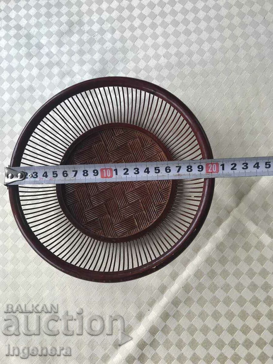 Auction PANER PANERKA WOOD + PLASTIC FRUCTIERA Auction PANER PANERKA WOOD + PLASTIC FRUCTIERA