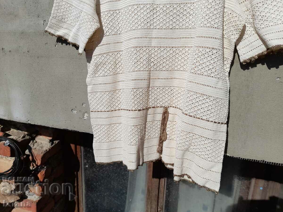 Auction Old knitted blouse Auction Old knitted blouse