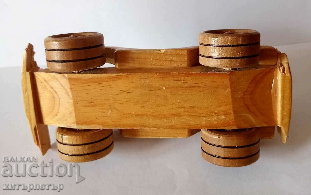 Δημοπρασία Μοντέλο τρόλεϊ ξύλινο μεγάλο Δημοπρασία Μοντέλο τρόλεϊ ξύλινο μεγάλο