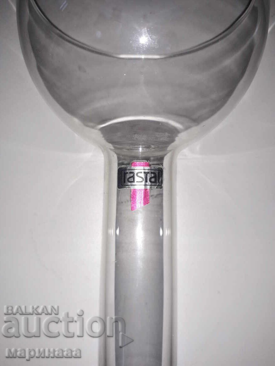 ΨΗΛΟΣ ΠΟΛΥΕΛΑΙΟΣ. ΚΡΥΣΤΑΛΛΙΝΟ ΓΥΑΛΙ ''RASTAL'' με τιμή 3.50 BGN | € 1.79