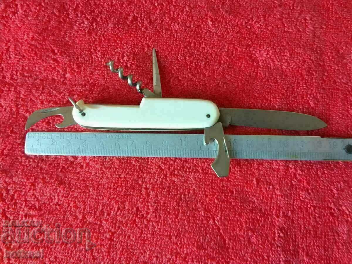 Old pocket knife MADE IN GERMANY with price 55.50 BGN | € 28.38 Old pocket knife MADE IN GERMANY with price 55.50 BGN | € 28.38