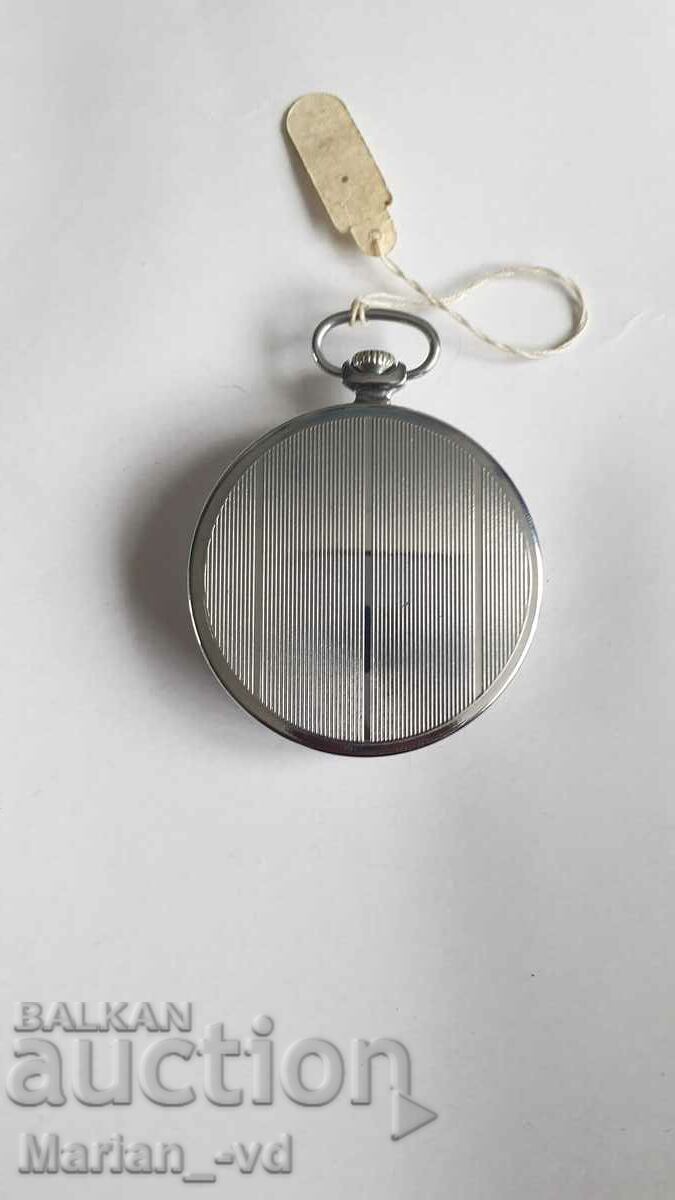 Παράδοση Παλιό ρολόι τσέπης - Lightning Παράδοση Παλιό ρολόι τσέπης - Lightning