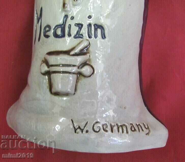 Vintich Souvenir, Vase porcelain Germany with price 70.00 BGN | € 35.79 Vintich Souvenir, Vase porcelain Germany with price 70.00 BGN | € 35.79