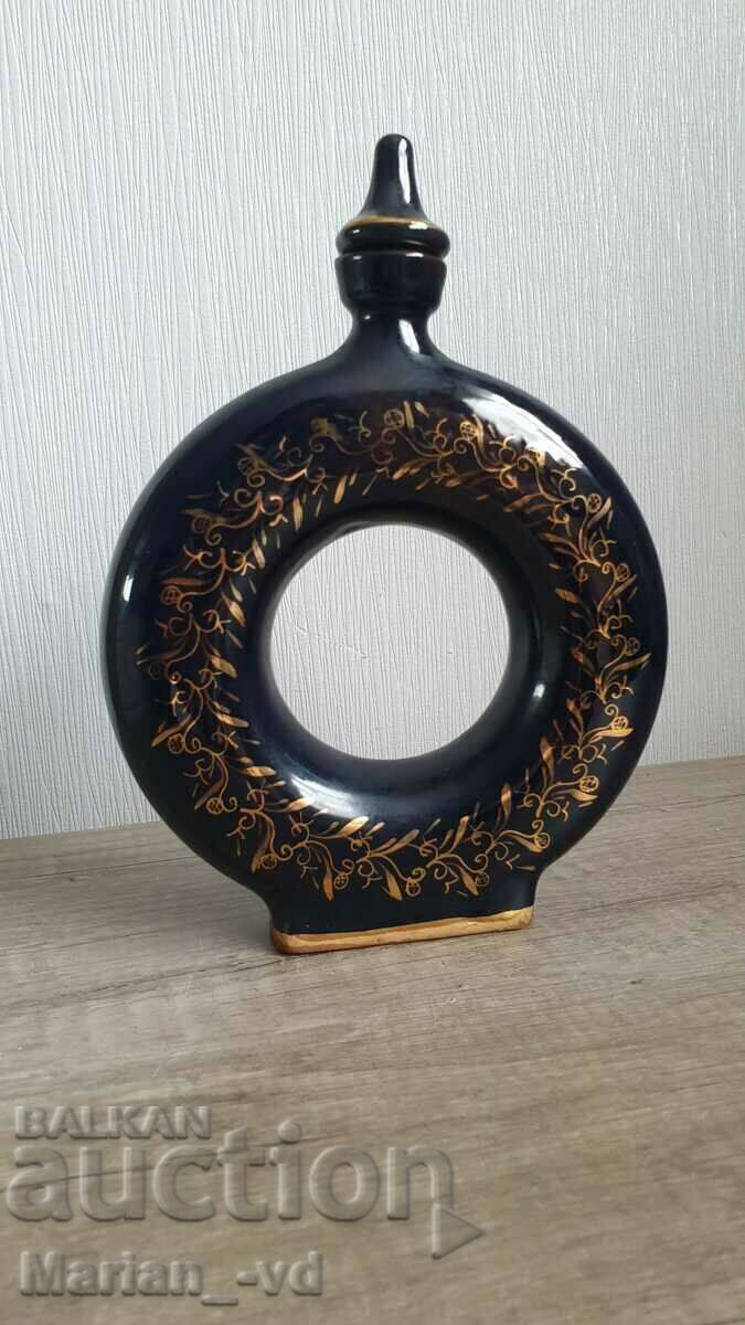 Παλιό κεραμικό σκαμπό με τιμή 50.00 BGN | € 25.56