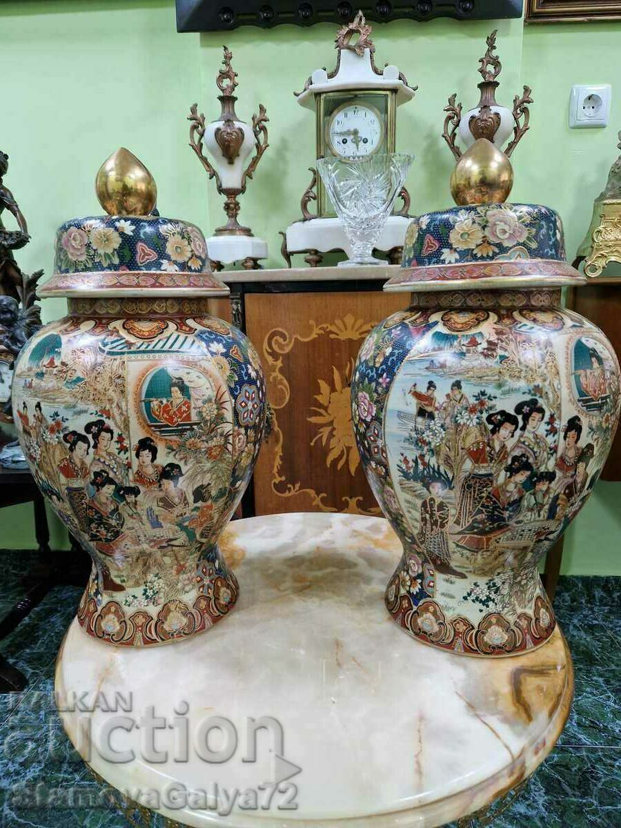 Pair of Unique Antique Chinese Porcelain Urns