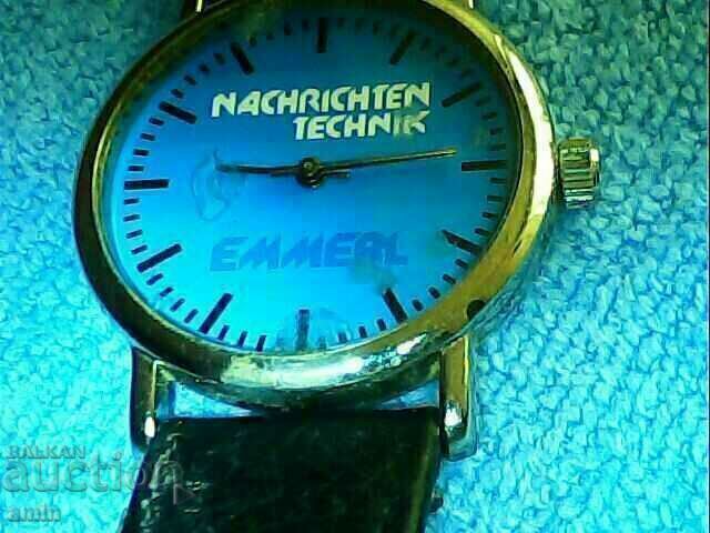 2pcs 4disnu chargers 4brand new works without batteries - 5