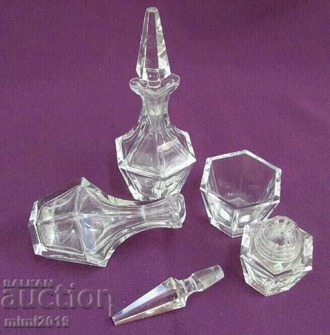 Delivery of 20 Crystal Service for vinegar, oil, salt