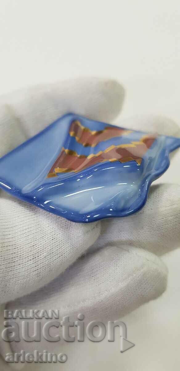 Auction ART-DECO Rosenthal porcelain brooch - Germany Auction ART-DECO Rosenthal porcelain brooch - Germany