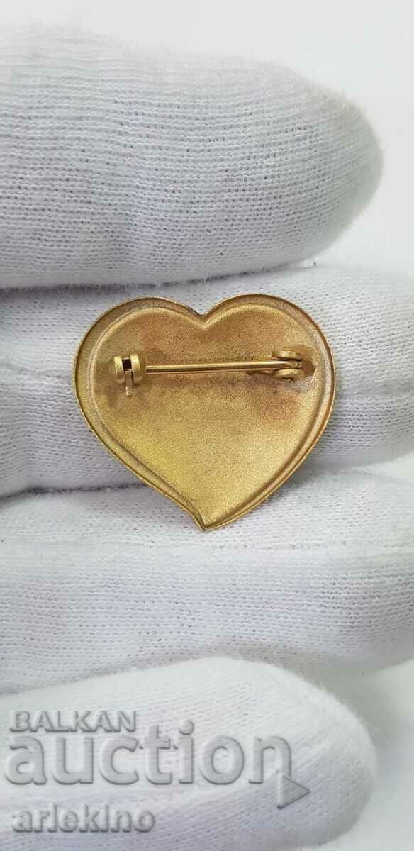 Auction VINTAGE European brooch - heart - 20th century. Auction VINTAGE European brooch - heart - 20th century.