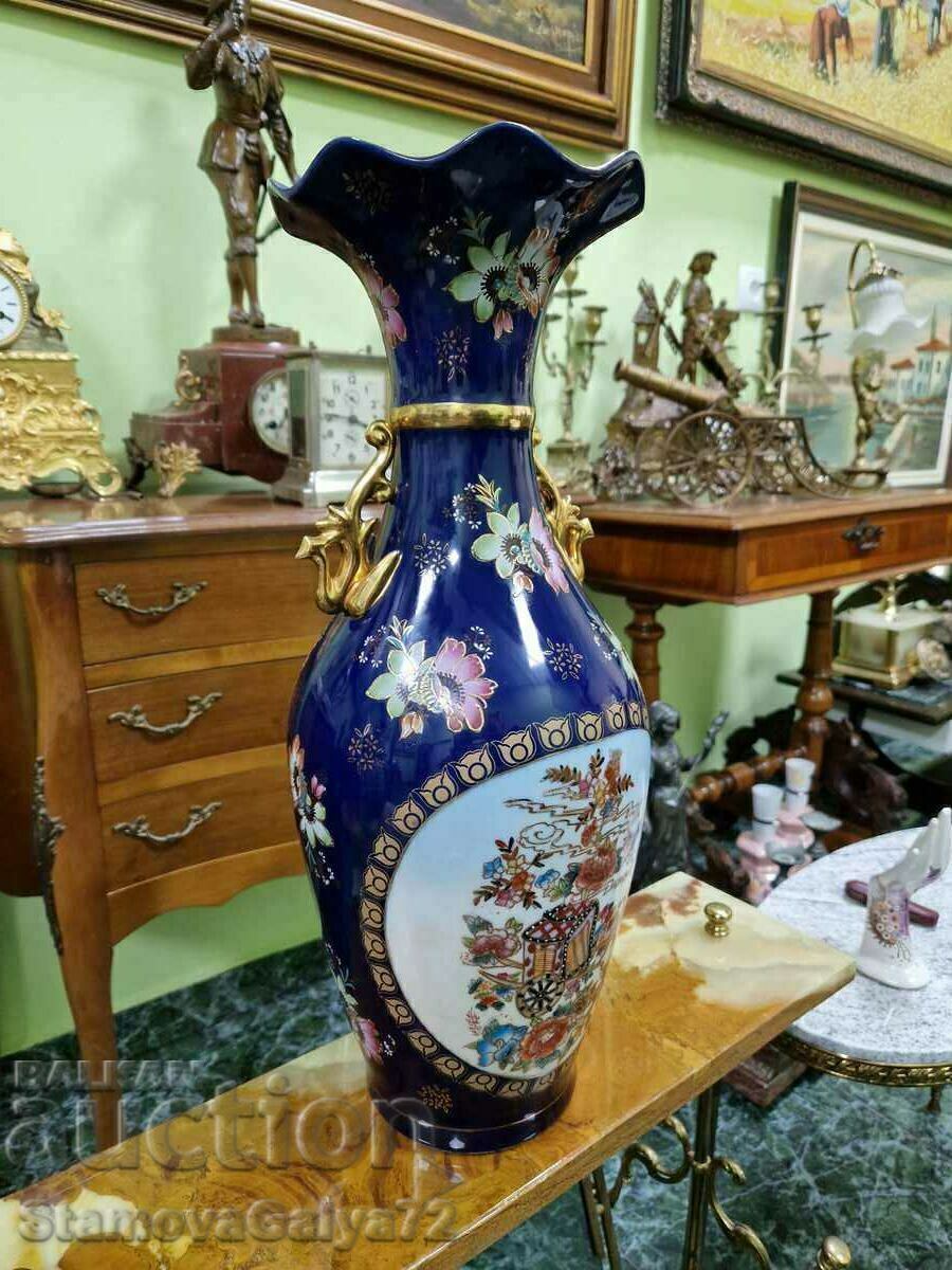 Παράδοση Ένα μοναδικό κινέζικο πορσελάνινο βάζο αντίκα Satsuma