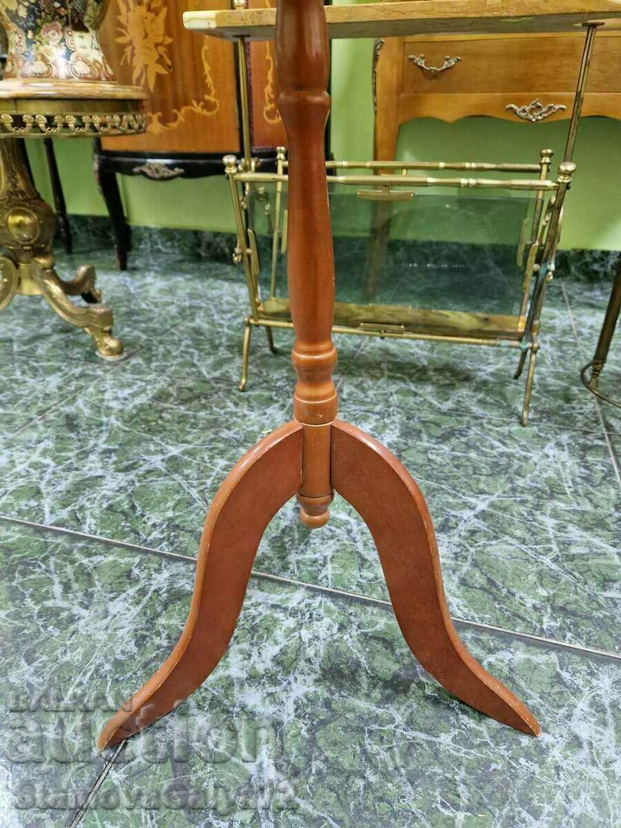 A wonderful antique German side table - 7