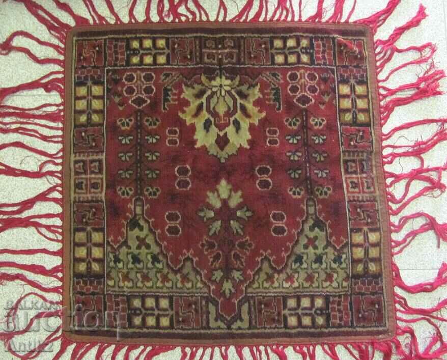 19th Century Turkish Prayer Rug Handmade with price 105.00 BGN | € 53.69 19th Century Turkish Prayer Rug Handmade with price 105.00 BGN | € 53.69