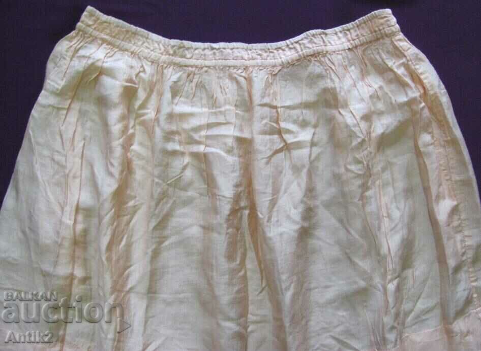 Auction  19th Century Victorian Style Women's Skirt