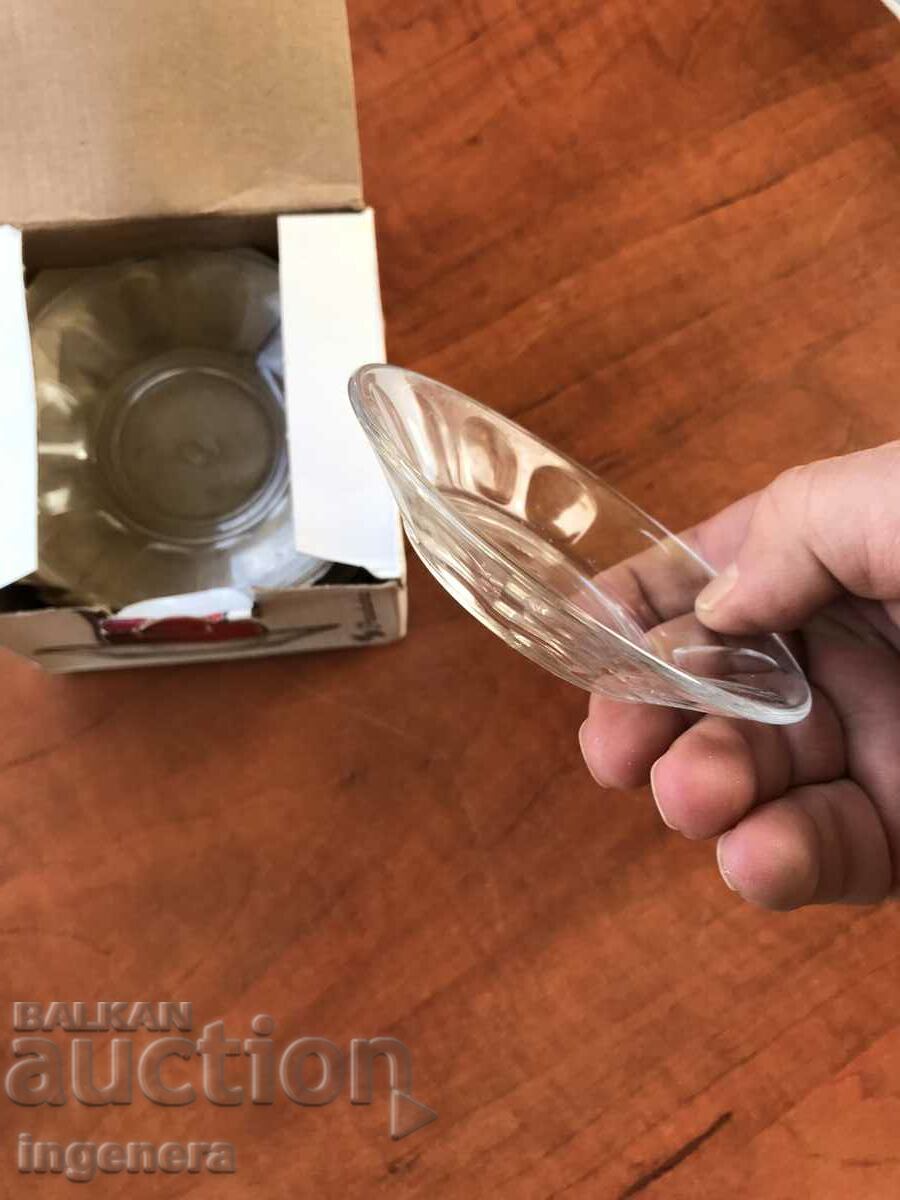 Auction PLATE GLASS PLATE NEW 6 PCS. Auction PLATE GLASS PLATE NEW 6 PCS.