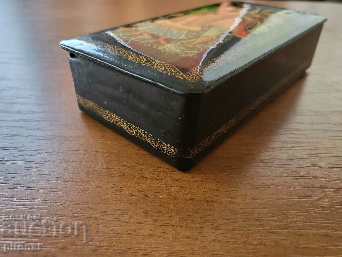 Delivery of USSR hand painted lacquer box 2