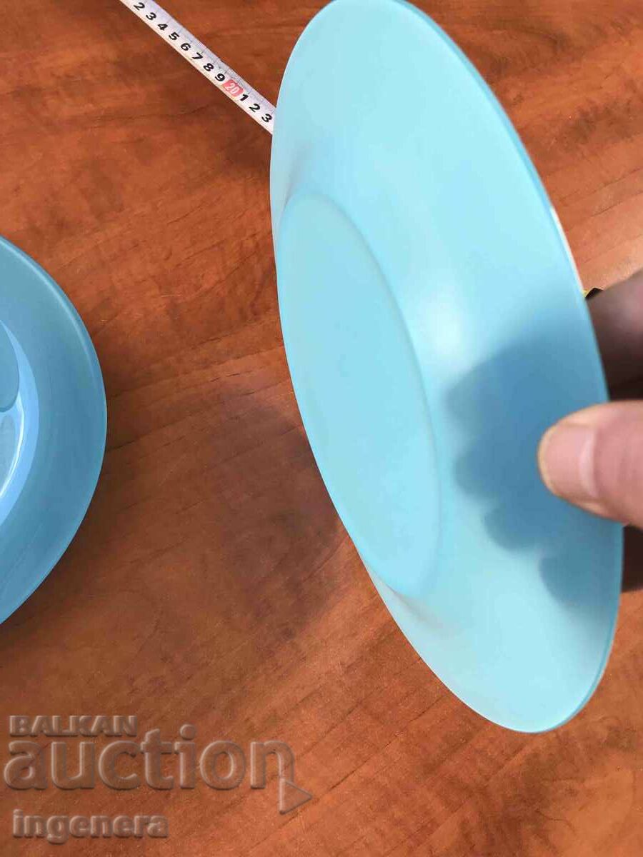 Delivery of ANTIQUE GLASS PLATE-3 PCS. Delivery of ANTIQUE GLASS PLATE-3 PCS.