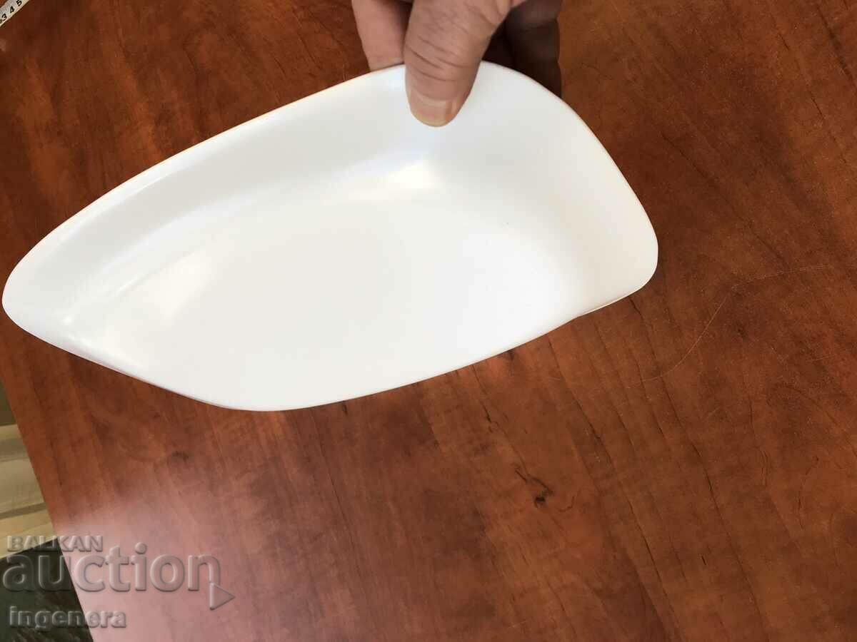 PLATEAU TRAY ARCOPAL LARGE - 5 PLATEAU TRAY ARCOPAL LARGE - 5