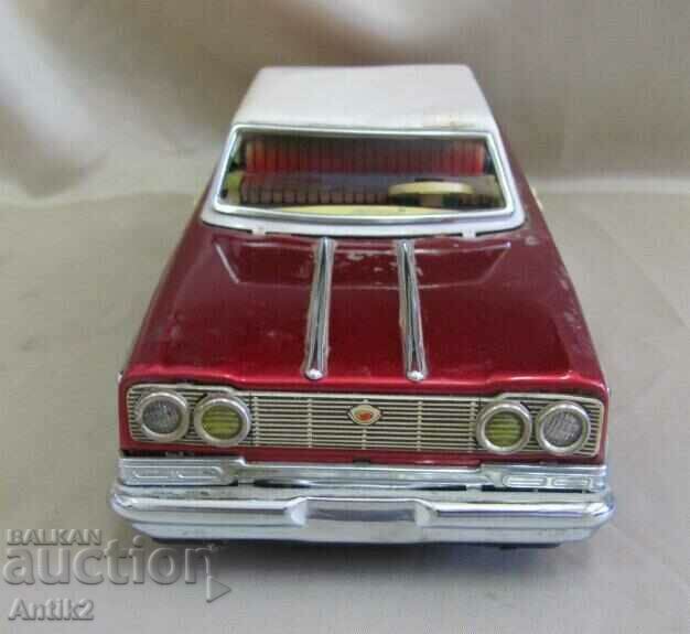 Delivery of 70's Model Car Metal Delivery of 70's Model Car Metal