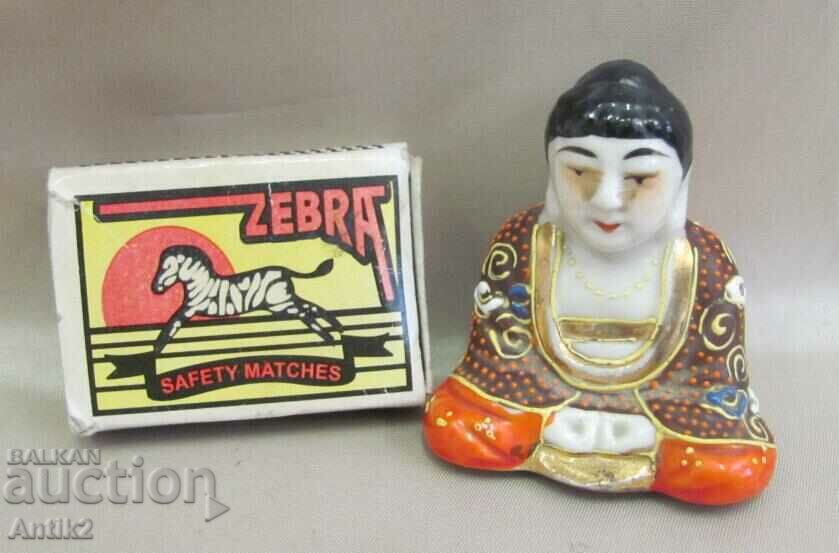 19th Century Mini Porcelain Buddha Figure Japan - 5 19th Century Mini Porcelain Buddha Figure Japan - 5