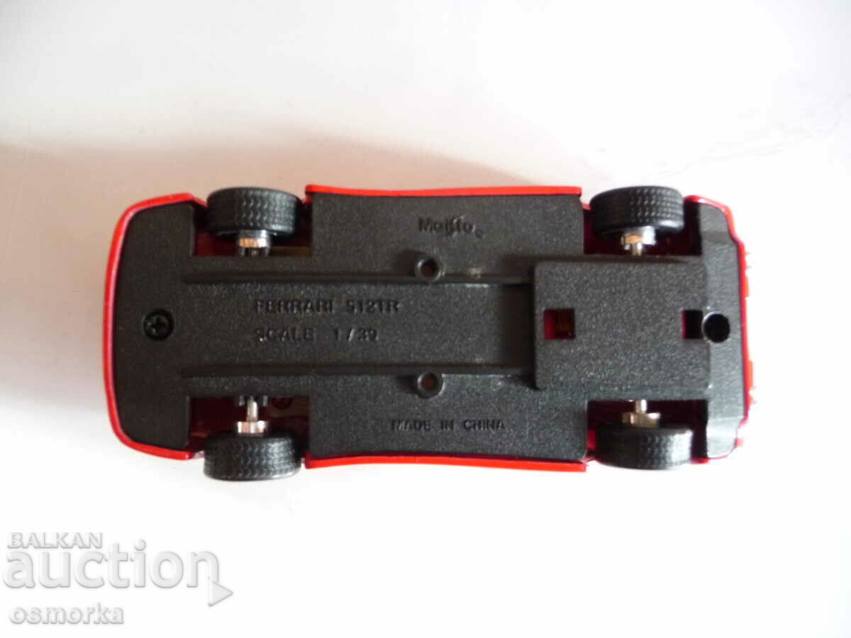 Ferrari 512TR Maisto Ferrari collector's trolley red - 6 Ferrari 512TR Maisto Ferrari collector's trolley red - 6