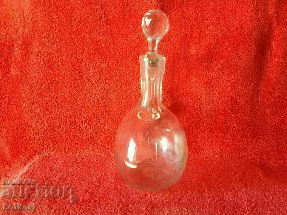 Delivery of Old glass Crystal jug about 27 cm.
