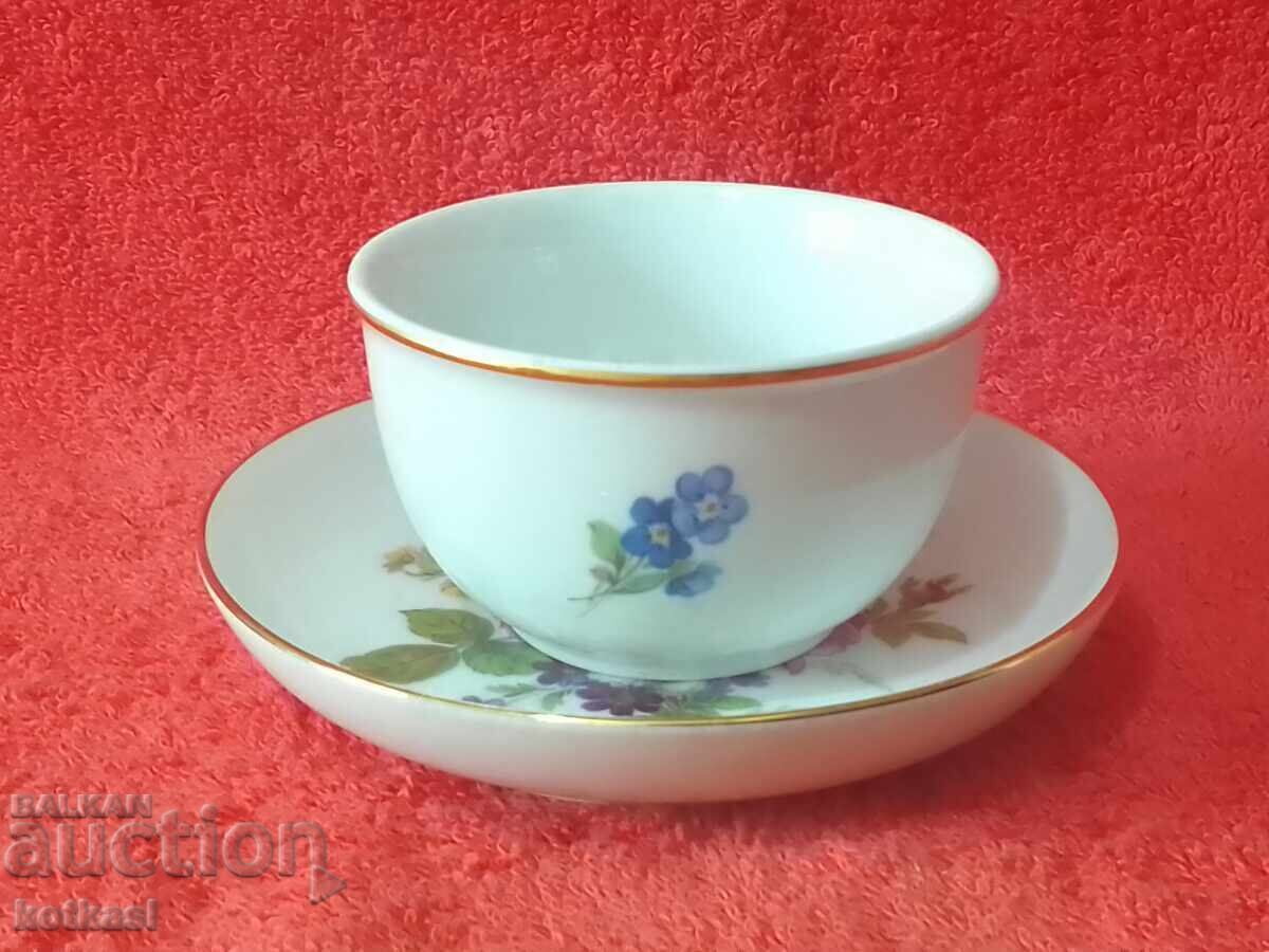 Old porcelain double set cup plate gilding Furstenberg Mocha with price 65.50 BGN | € 33.49 Old porcelain double set cup plate gilding Furstenberg Mocha with price 65.50 BGN | € 33.49