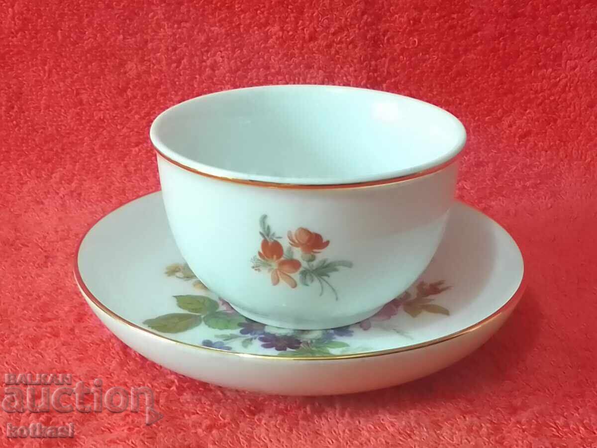 Auction Old porcelain double set cup plate gilding Furstenberg Mocha Auction Old porcelain double set cup plate gilding Furstenberg Mocha