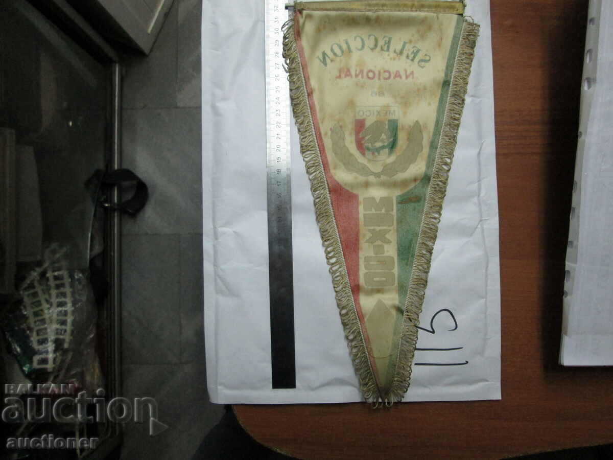 VERY RARE NATIONAL FLAG. MEXICO'S WORLD 86 TEAM - 5 VERY RARE NATIONAL FLAG. MEXICO'S WORLD 86 TEAM - 5