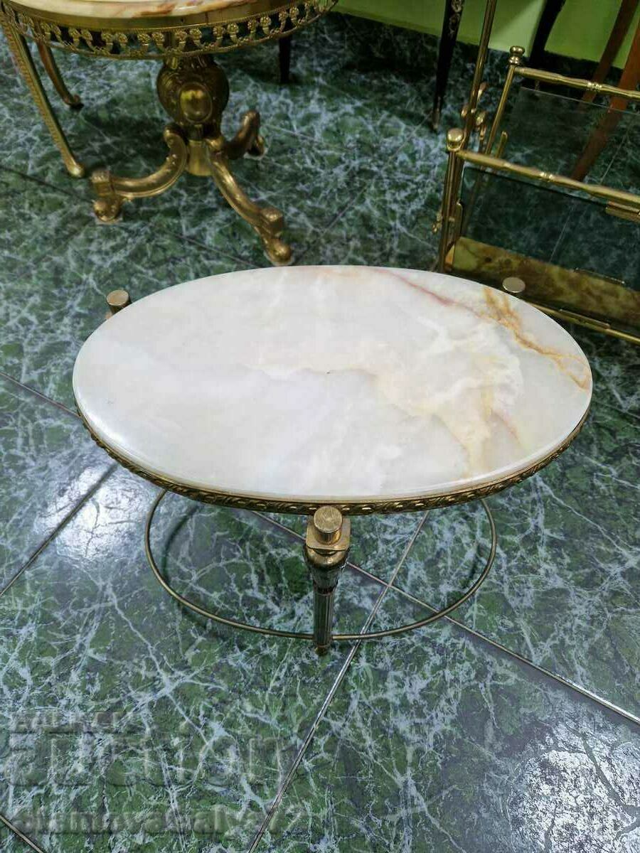 Δημοπρασία Ένα υπέροχο γαλλικό μπρονζέ όνυχα αντίκα βοηθητικό τραπέζι Δημοπρασία Ένα υπέροχο γαλλικό μπρονζέ όνυχα αντίκα βοηθητικό τραπέζι