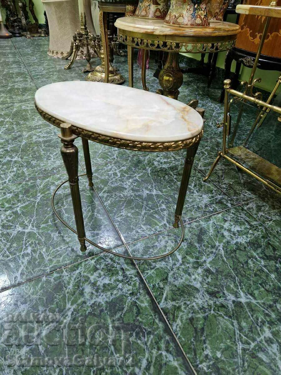 Παράδοση Ένα υπέροχο γαλλικό μπρονζέ όνυχα αντίκα βοηθητικό τραπέζι Παράδοση Ένα υπέροχο γαλλικό μπρονζέ όνυχα αντίκα βοηθητικό τραπέζι