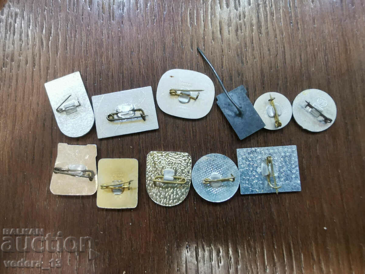 BADGES with price 18.00 BGN | € 9.20 BADGES with price 18.00 BGN | € 9.20