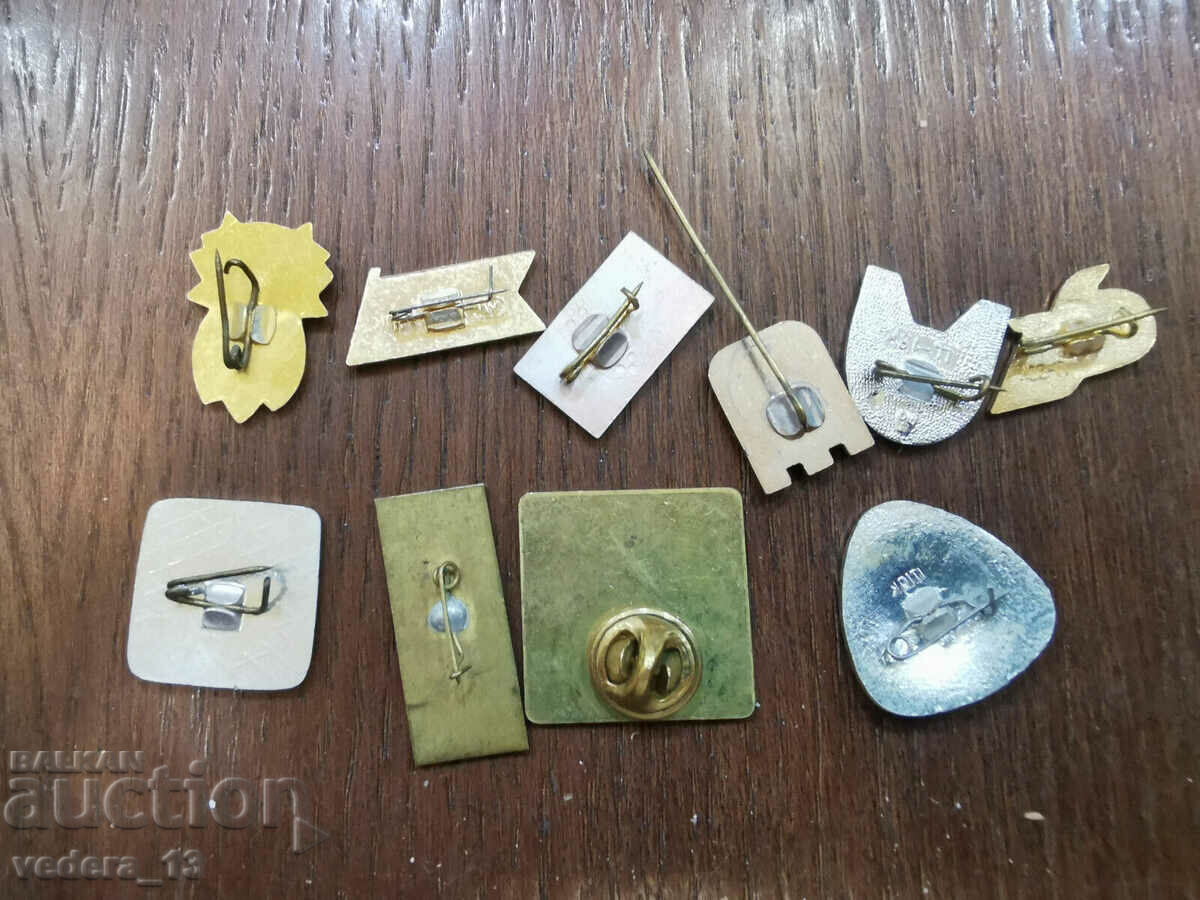 BADGES with price 18.00 BGN | € 9.20 BADGES with price 18.00 BGN | € 9.20