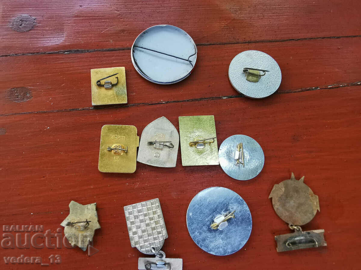 BADGES with price 18.00 BGN | € 9.20 BADGES with price 18.00 BGN | € 9.20