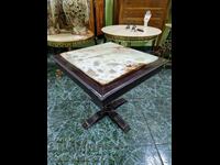 Όμορφο ολλανδικό τραπέζι σαλονιού αντίκα από μασίφ ξύλο με μαρμάρινη επιφάνεια