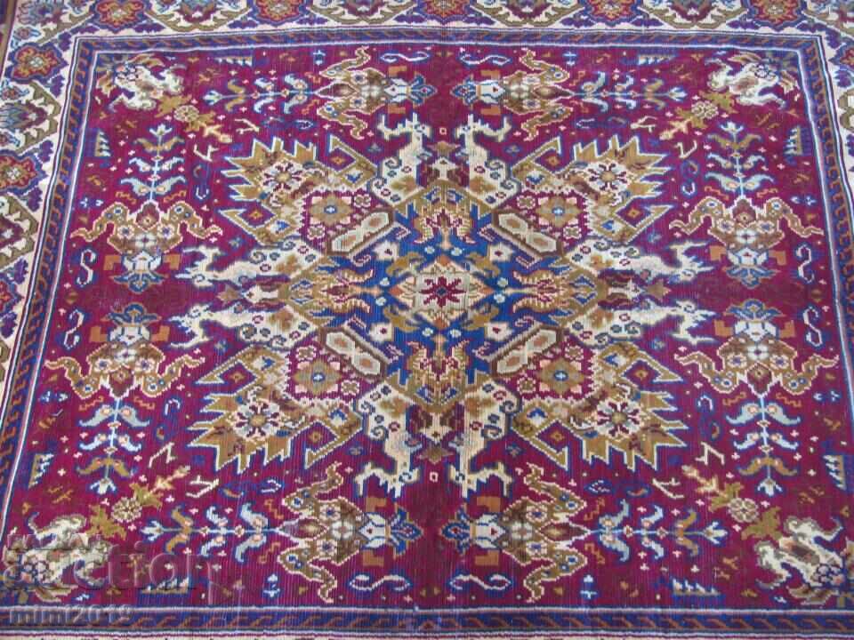 Delivery of 19th century Kilim Islamic wool on cotton