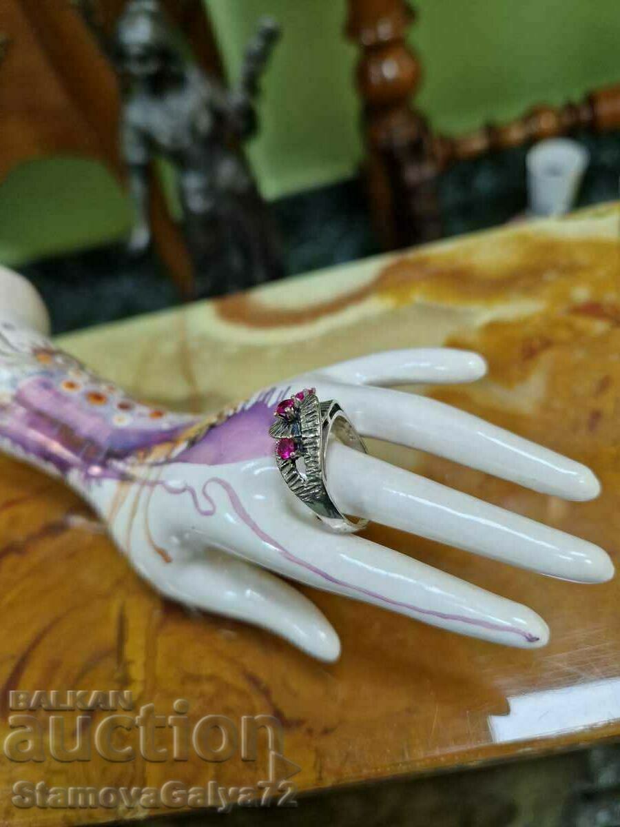 Ένα υπέροχο γαλλικό ασημένιο δαχτυλίδι αντίκα με τιμή 89.00 BGN | € 45.50 Ένα υπέροχο γαλλικό ασημένιο δαχτυλίδι αντίκα με τιμή 89.00 BGN | € 45.50