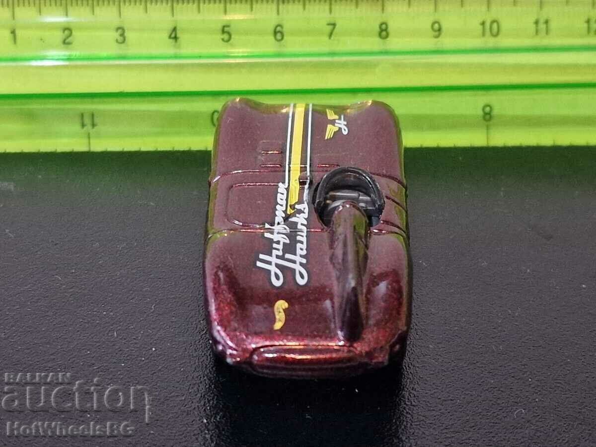 Delivery of Hot Wheels Jaguar D-Type Metal Car Delivery of Hot Wheels Jaguar D-Type Metal Car