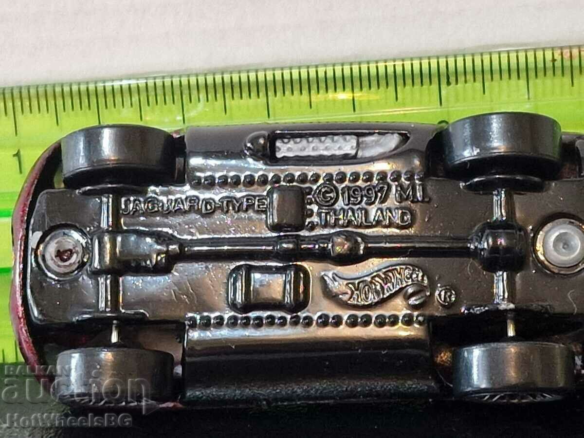 Hot Wheels Jaguar D-Type Metal Car - 5 Hot Wheels Jaguar D-Type Metal Car - 5