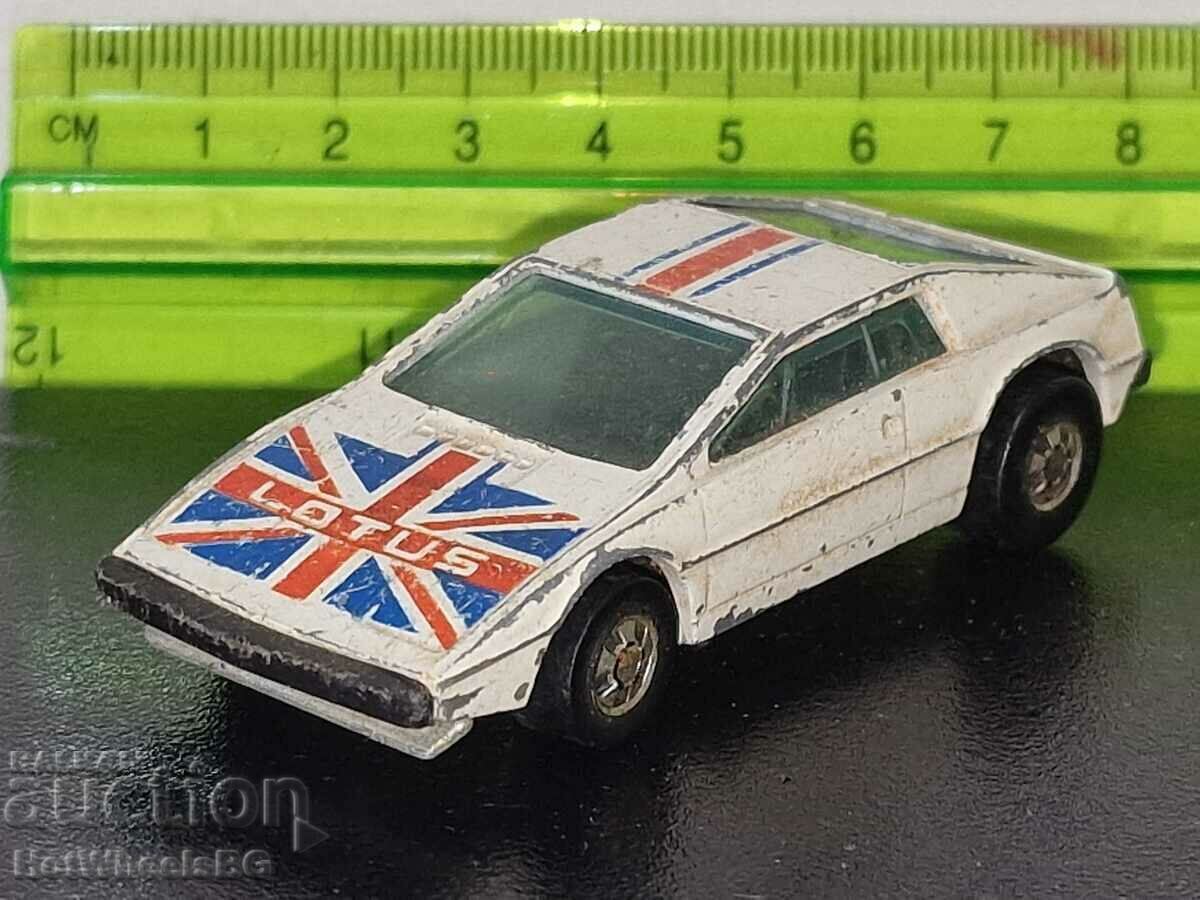 Rare Hot Wheels Royal Flash Metal Car