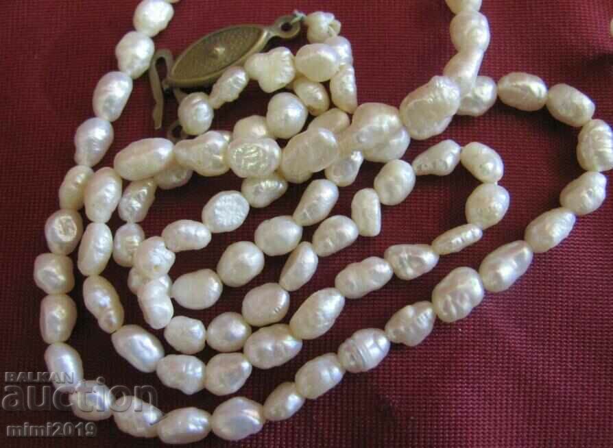 Suruburi 2 buc. Colier de perle de damă