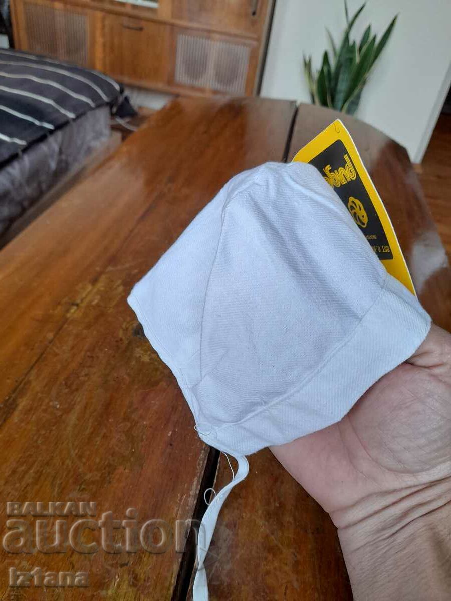 Old baby hat with price 12.00 BGN | € 6.14 Old baby hat with price 12.00 BGN | € 6.14
