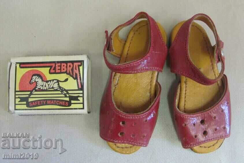 Auction  70's Vintich Doll Shoes