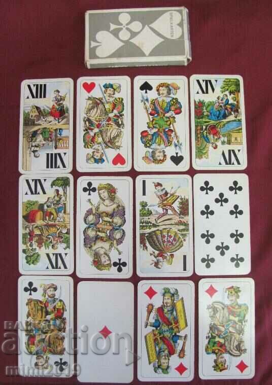 Delivery of Vintich Tarot Cards