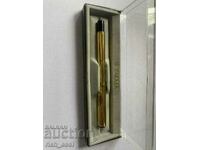 Rare Parker Rialto 88 22k gold plated fountain pen