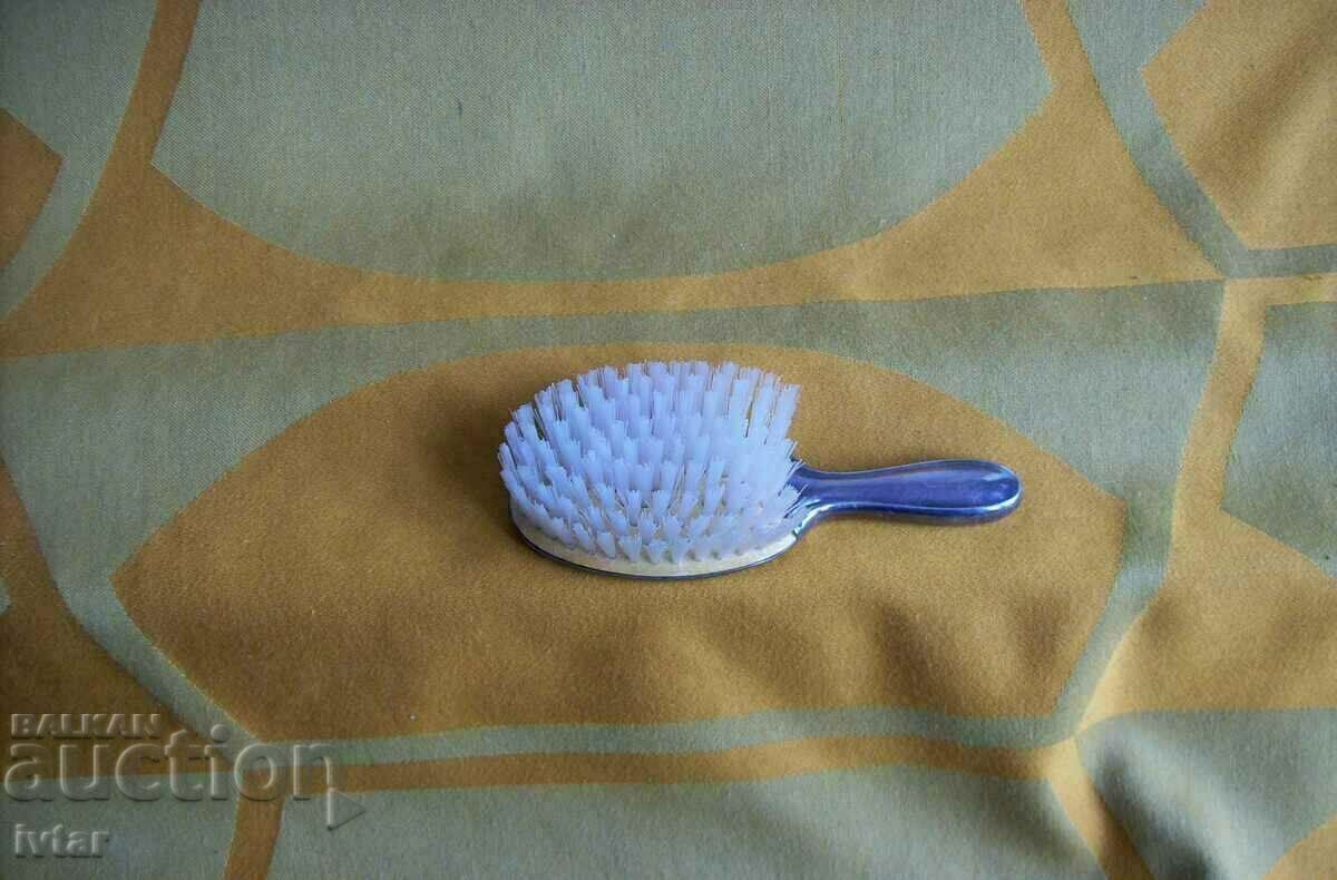 Βούρτσα WMF με τιμή 33.00 BGN | € 16.87