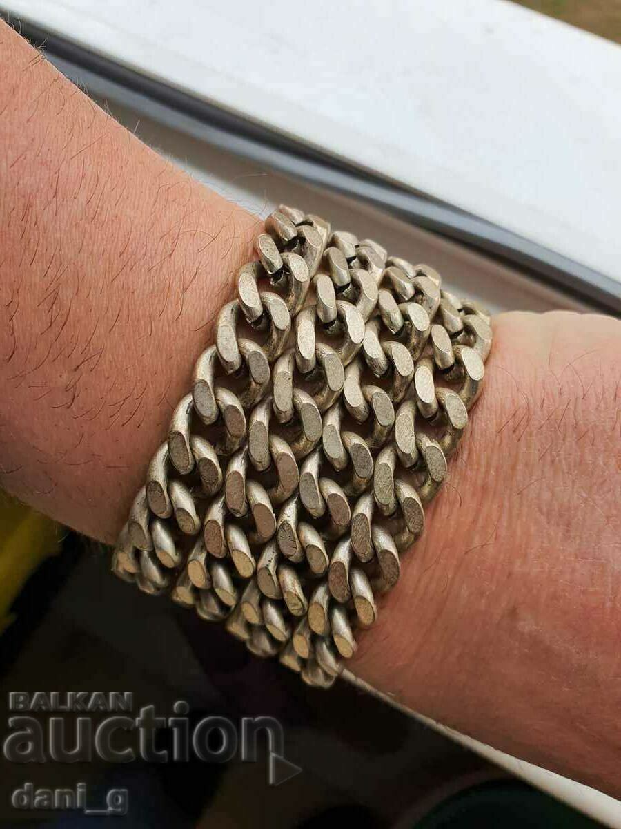Delivery of Rocker silver plated bracelet