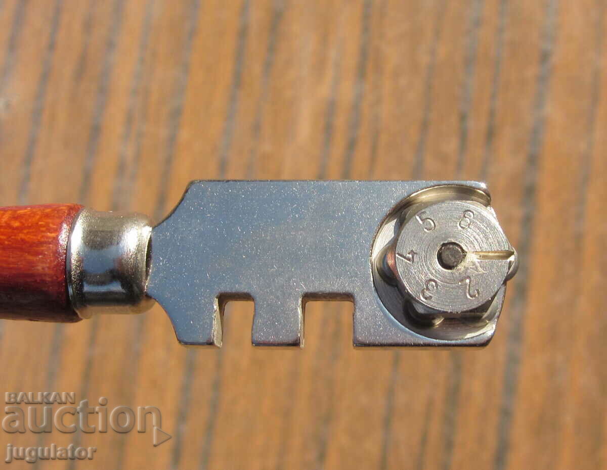 old German glass cutter glass cutter with box - 6 old German glass cutter glass cutter with box - 6