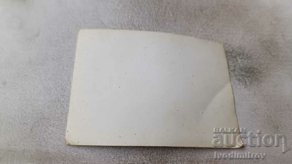 Photo A young man and two young women on the beach with price 1.35 BGN | € 0.69 Photo A young man and two young women on the beach with price 1.35 BGN | € 0.69